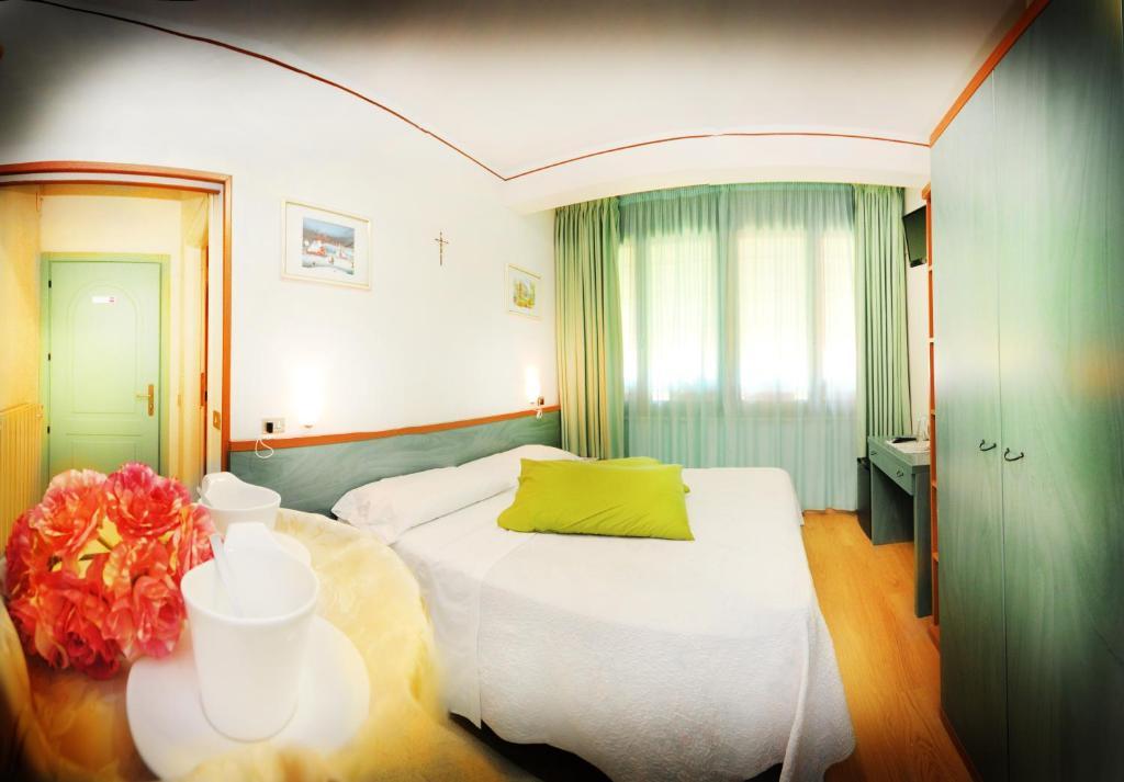 Hotel Manuela Cinquale Habitación foto